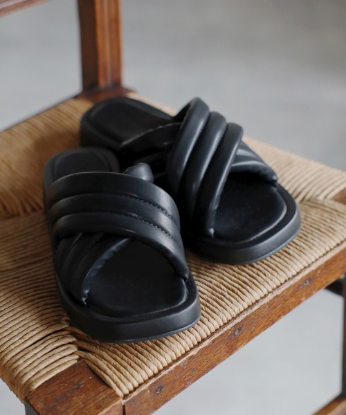 Bonjour Sagan(ボンジュールサガン)の「クロスストラップクッションサンダル(サンダル・レディース・ブラック・S/M/L)」の9枚目の写真