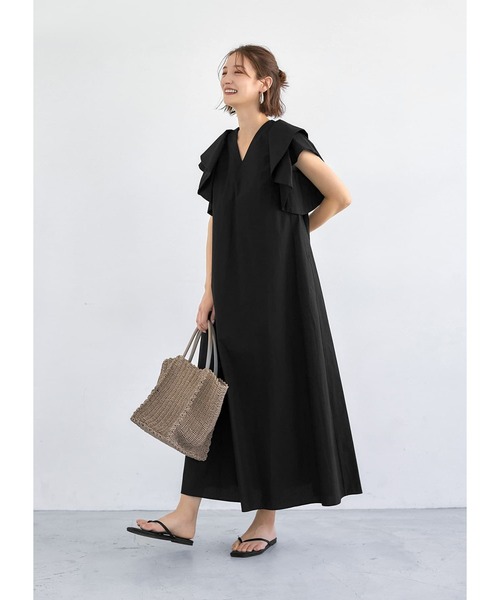 STYLE DELI（スタイルデリ）の「ダブルフリルスリーブワンピース（ワンピース・レディース・ブラック/ターコイズブルー・01/02）」の16枚目の写真