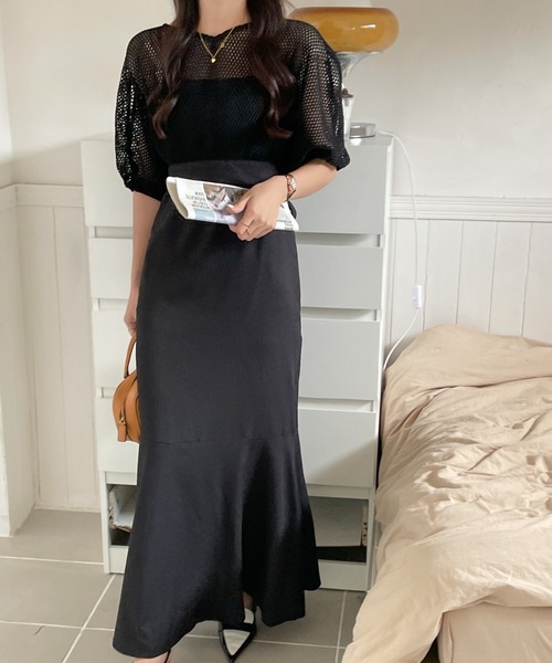 ECLIN（エクラン）の「メッシュショートコンビマーメイドキャミソールワンピース（ワンピース・レディース・ブラック/ベージュ/ブラウン/グリーン・M/L）」の12枚目の写真