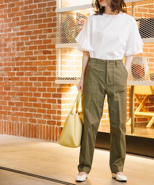 OPAQUE.CLIP（オペークドットクリップ）の「◆ペタルスリーブカットソー【シルキースーピマ/WEB限定サイズ】（Tシャツ/カットソー・レディース・ライトグレー/ブラック/ホワイト系/ブルー・40/38/36/42）」の8枚目の写真