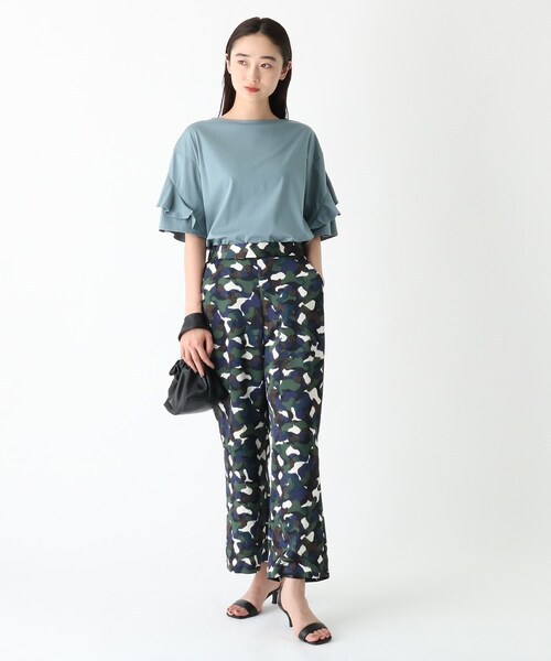 OPAQUE.CLIP（オペークドットクリップ）の「◆ペタルスリーブカットソー【シルキースーピマ/WEB限定サイズ】（Tシャツ/カットソー・レディース・ライトグレー/ブラック/ホワイト系/ブルー・40/38/36/42）」の10枚目の写真