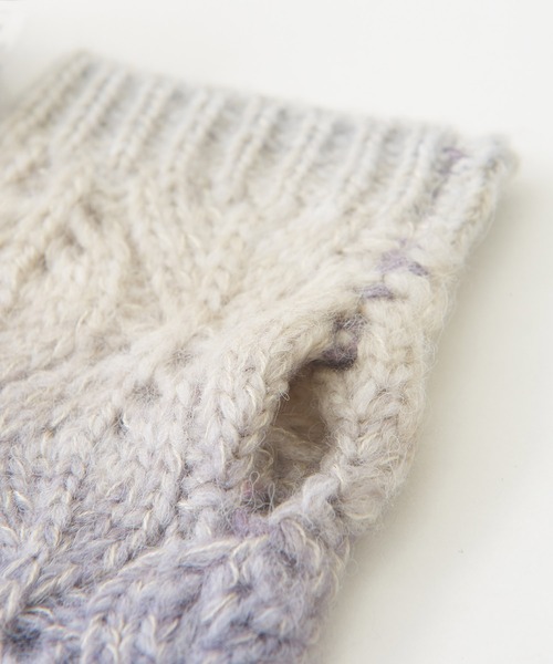 CUBE SUGAR（キューブシュガー）の「グラデーションニットハンドウォーマー（ネックウォーマー/スヌード・レディース・オレンジ系その他/パープル系その他/ブルー系その他・M）」の10枚目の写真