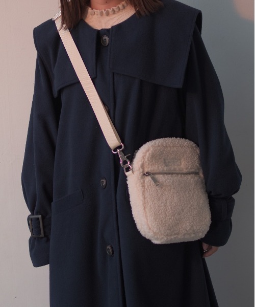 低身長コーデ nene セーラー襟 ロングコート ネイビー INTER FACTORY（インターファクトリー）の「【Instagram】低身長