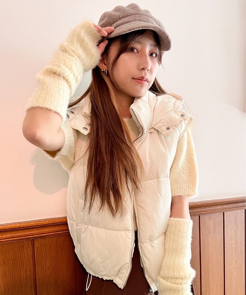 one way（ワンウェイ）の「ダウンベスト（ダウンベスト・レディース・ホワイト/ブラック/ブラック系その他・FREE）」の4枚目の写真