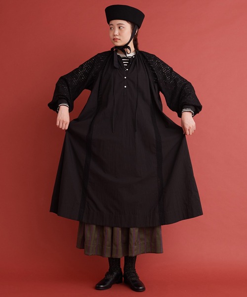 Malle(マル)の「Malle レース ふんわりドレス(Tシャツ/カットソー・レディース・オフホワイト/ブラック・FREE)」の2枚目の写真