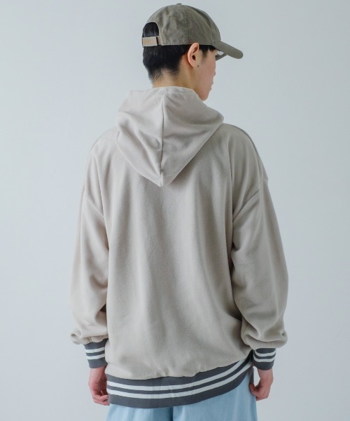 improves（インプローブス）の「ラインリブ フリース プルオーバーパーカー（パーカー・メンズ・グレイッシュベージュ/ベージュ/ダークグリーン/ネイビー/チャコール/ブラック・MEDIUM/LARGE/X-LARGE）」の16枚目の写真