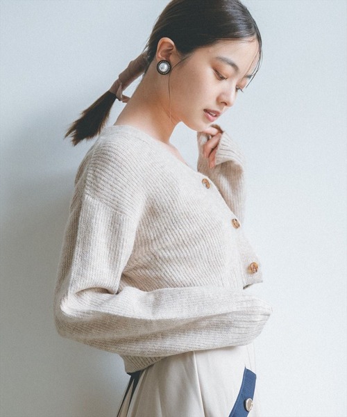 REDYAZEL（レディアゼル）の「畦ニットカーディガン（カーディガン/ボレロ・レディース・グリーン/アイボリー/ブラック・FREE）」の6枚目の写真