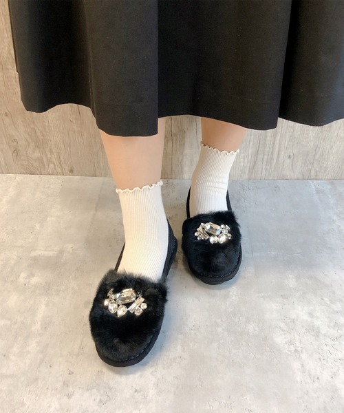 Noubel Voug Relax（ヌーベルヴォーグリラックス）の「キラキラビジューモフモフファースリッポン（スリッポン・レディース・ブラック/ネイビー/ダークベージュ/グレー・22.5cm/24.5cm/23cm/24cm/23.5cm）」の9枚目の写真