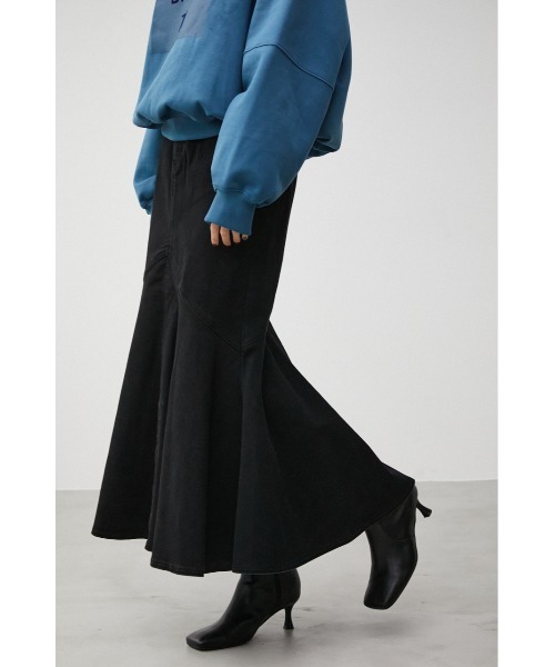 AZUL by moussy（アズールバイマウジー）の「MERMAID DENIM SWITCHING SK/マーメイドデニムスウィッチングスカート（デニムスカート・レディース・ブラック/ワンウォッシュ・SMALL/MEDIUM）」の4枚目の写真
