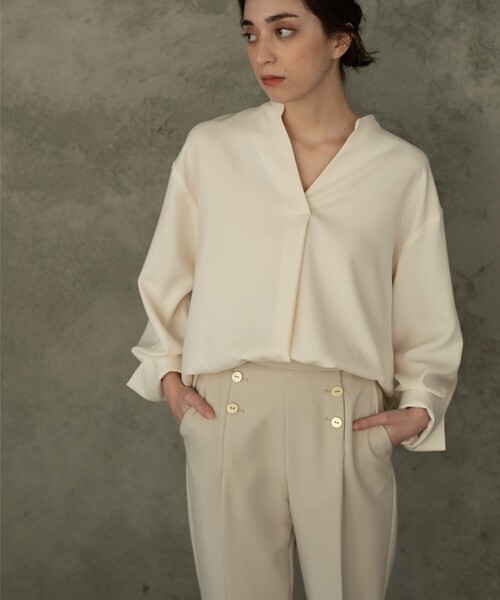 OPAQUE.CLIP（オペークドットクリップ）の「◆ウール調ツイル スキッパーブラウス（シャツ/ブラウス・レディース・アイボリー/ナチュラル/グレー系その他・42/38/40）」の12枚目の写真