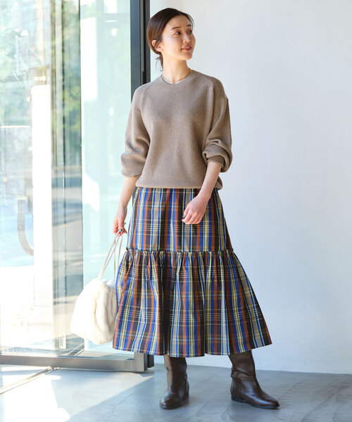 IENA（イエナ）の「CASH WOOL二重襟プルオーバー（ニット/セーター・レディース・チャコールグレー/チョコ/ライトグレー・FREE）」の19枚目の写真