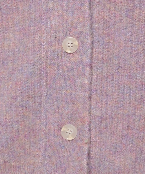 LAKOLE（ラコレ）の「5GシャギーVネックカーディガン / 182746（カーディガン/ボレロ・レディース・パープル/ベージュ/グリーン・SMALL/MEDIUM）」の7枚目の写真