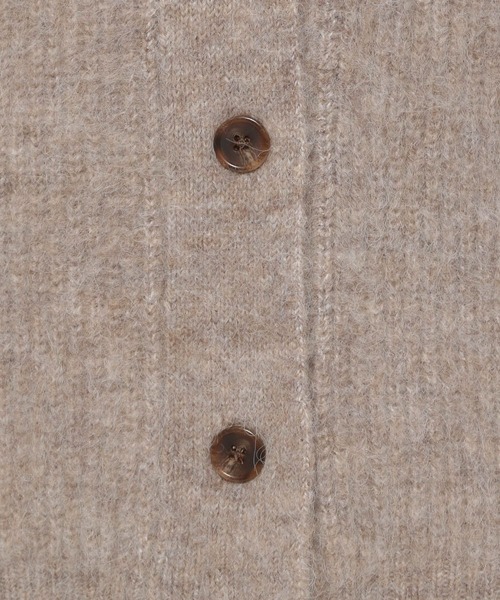 LAKOLE（ラコレ）の「5GシャギーVネックカーディガン / 182746（カーディガン/ボレロ・レディース・パープル/ベージュ/グリーン・SMALL/MEDIUM）」の13枚目の写真