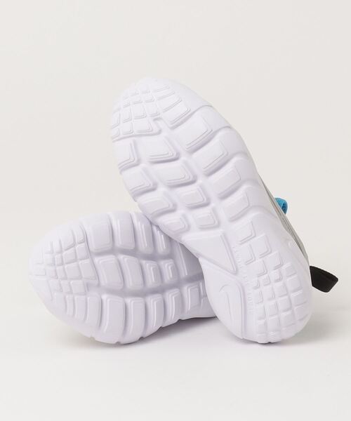 NIKE(ナイキ)の「ナイキ NIKE ナイキ フレックス ランナー 2 PSV(スニーカー・キッズ・グレー・21.0cm/20.0cm/19.0cm/21.5cm/18.0cm/22.0cm/17.0cm)」の3枚目の写真