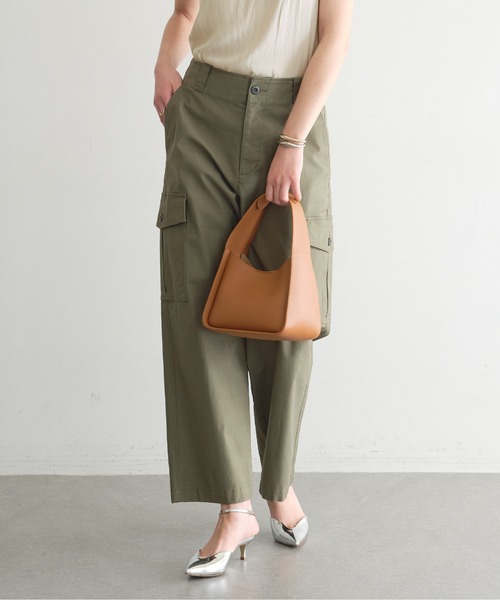GALLARDAGALANTE（ガリャルダガランテ）の「バックサテンカーゴパンツ（カーゴパンツ・レディース・ホワイト/カーキ・0/1）」の6枚目の写真