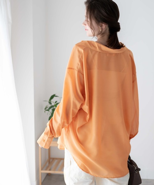 WEGO(ウィゴー)の「WEGO/ボリュームスリーブシアーシャツ(シャツ/ブラウス・レディース・ピンク/ブラック系その他2/ライム/ブルー系その他2/ホワイト/ブラック/ブルー系その他4/グリーン/オレンジ/その他1/ライトグレー/カーキ/ブラウン・FREE)」の12枚目の写真