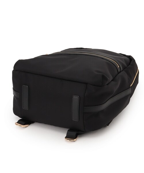 UNTITLED（アンタイトル）の「◆【撥水加工／A4収納可】ナイロンバックパック（バックパック/リュック・レディース・ブラック・99）」の5枚目の写真