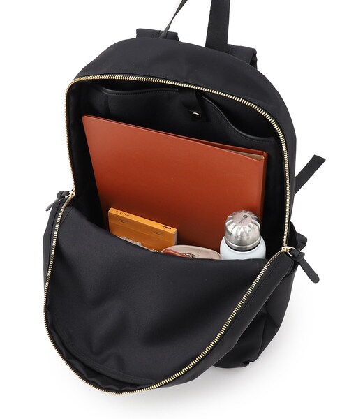 UNTITLED（アンタイトル）の「◆【撥水加工／A4収納可】ナイロンバックパック（バックパック/リュック・レディース・ブラック・99）」の7枚目の写真