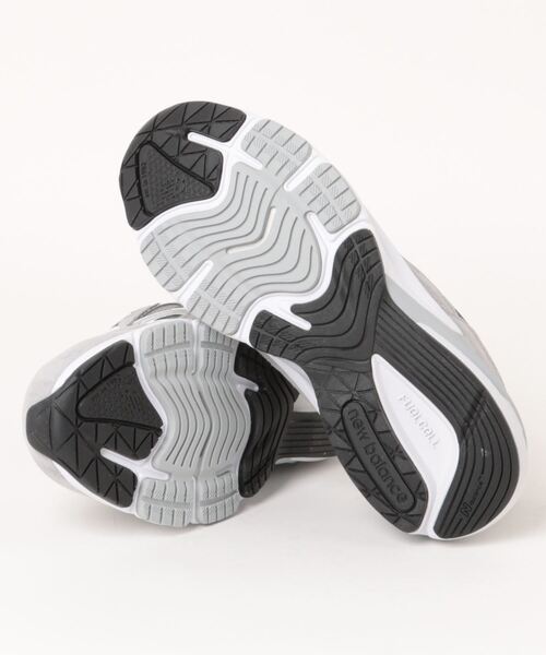 NEW BALANCE(ニューバランス)の「【New Balance】W990(スニーカー・レディース・グレー・23cm/23.5cm/24cm/24.5cm/25cm)」の2枚目の写真
