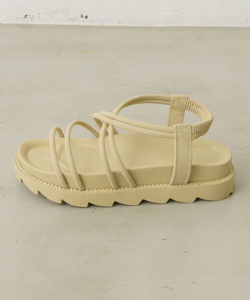 RETRO GIRL（レトロガール）の「ストラップサンダル（サンダル・レディース・ブラック/ベージュ/ナチュラル・MEDIUM/LARGE）」の13枚目の写真