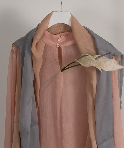 I_am（アイアム）の「high neck sheer tops（シャツ/ブラウス・レディース・ブルー系/ピンク/オレンジ系・FREE）」の9枚目の写真