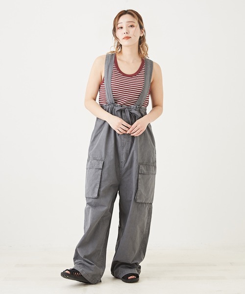 CUBE SUGAR（キューブシュガー）の「WEB限定コットンタイプライターサロペットパンツ（サロペット/オーバーオール・レディース・スミクロ/ベージュ・M）」の11枚目の写真