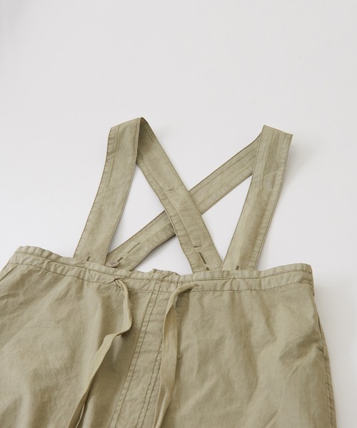 CUBE SUGAR（キューブシュガー）の「WEB限定コットンタイプライターサロペットパンツ（サロペット/オーバーオール・レディース・スミクロ/ベージュ・M）」の15枚目の写真
