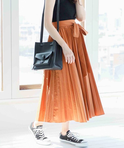 ウエストリボンプリーツスカート セール】ウエストリボンプリーツスカート（スカート）｜Isn't She