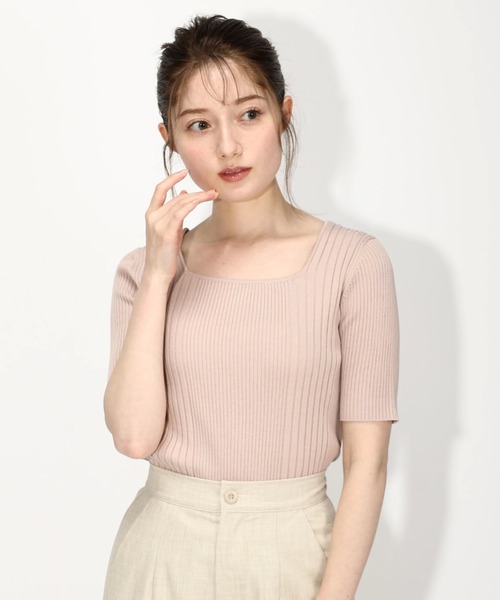 MISCH MASCH（ミッシュマッシュ）の「麻タッチスクエアネック半袖ニット（ニット/セーター・レディース・ブラック/グリーン/ホワイト/ベージュ/ピンク/ワイン/モカ/ブルー系・MEDIUM）」の7枚目の写真