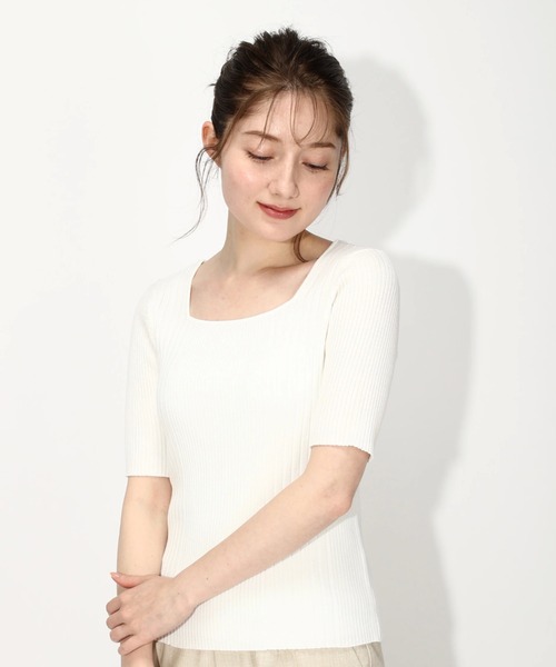 MISCH MASCH（ミッシュマッシュ）の「麻タッチスクエアネック半袖ニット（ニット/セーター・レディース・ブラック/グリーン/ホワイト/ベージュ/ピンク/ワイン/モカ/ブルー系・MEDIUM）」の17枚目の写真