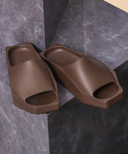 JORDAN BRAND（ジョーダンブランド）の「NIKE WMNS JORDAN HEX SLIDE