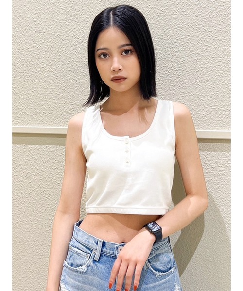 SHETokyo Grit ホワイト　トップス SHETokyo Grit ホワイトトップス