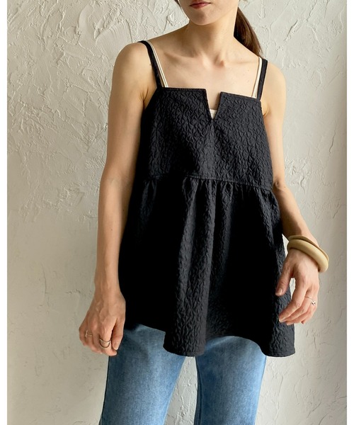 She's Closet（シーズクローゼット）の「ボリュームフレアギャザーふくれジャガードペプラムキャミソールトップス（キャミソール・レディース・グリーン/アイボリー/ブラック/ブラウン/ベージュ・FREE）」の10枚目の写真