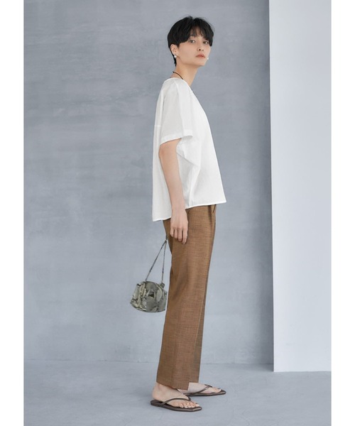 STYLE DELI(スタイルデリ)の「シワ加工ナイロンワイドブラウス(Tシャツ/カットソー・レディース・ブラック/ホワイト/ベージュ・FREE)」の22枚目の写真