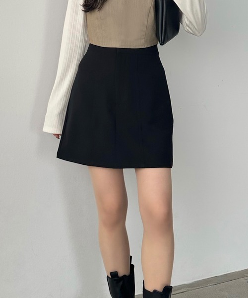 callautia（カラウティア）の「ステッチミニスカート（ペチパンツ付き)（スカート・レディース・ブラック/ダークブラウン/グレイッシュベージュ・MEDIUM/LARGE/SMALL）」の5枚目の写真
