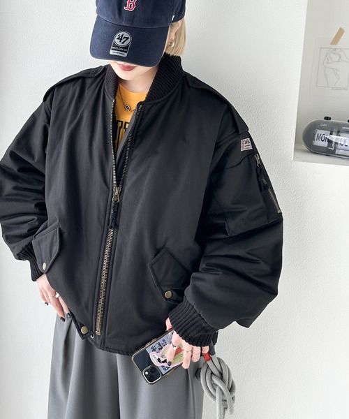 Java（ジャバ）の「《Javaジャバコラボ》カジュアル派のマストアイテム。オーバーサイズ ミリタリーMA-1アウター（MA-1・レディース・カーキ/アイボリー/ブラック/ベージュ・LARGE/MEDIUM/SMALL/X-LARGE）」の6枚目の写真