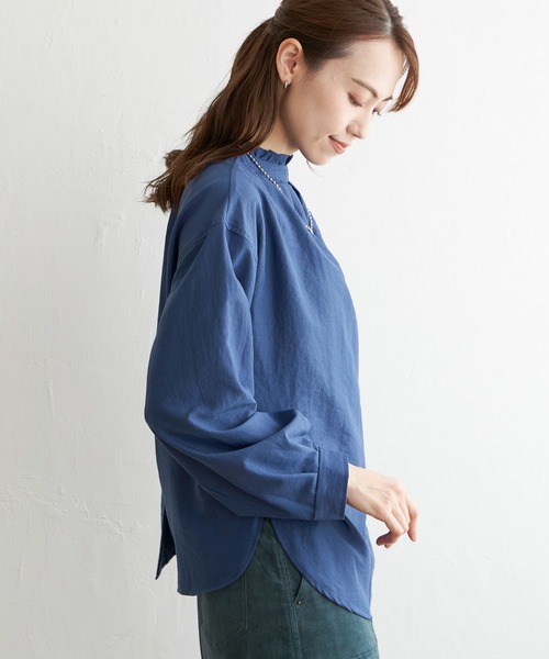 ikka（イッカ）の「襟フリル2WAYブラウス（シャツ/ブラウス・レディース・ブルー/その他1/オフホワイト/チャコールグレー・M/L/S）」の17枚目の写真