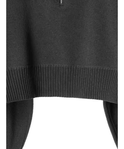 KBF(ケイビーエフ)の「KBF2wayクロップドスウェットライクプルオーバー(スウェット・レディース・オレンジ/チャコールグレー/グリーン・FREE)」の11枚目の写真