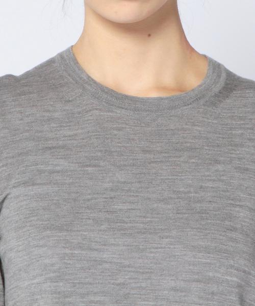 Drawer（ドゥロワー）の「DRAWER ICON クルーネック（ニット/セーター・レディース・ライトグレー/ベージュ/レッド・2/1）」の8枚目の写真