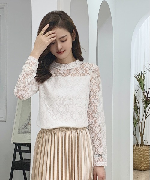 ad thie(アドティエ)の「レース シアー素材 ロングTシャツ(Tシャツ/カットソー・レディース・サックスブルー/モカ/ベージュ/オフホワイト/ブラック・FREE)」の10枚目の写真