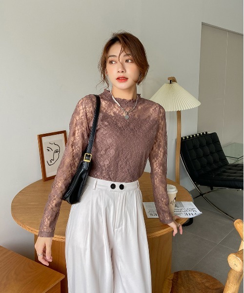 ad thie(アドティエ)の「レース シアー素材 ロングTシャツ(Tシャツ/カットソー・レディース・サックスブルー/モカ/ベージュ/オフホワイト/ブラック・FREE)」の21枚目の写真