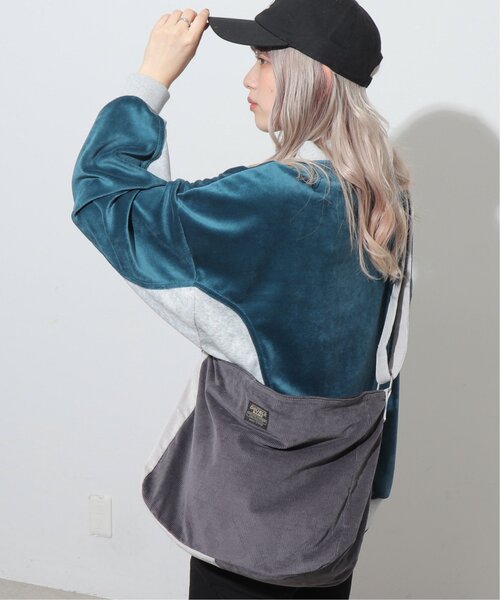 DOUBLE NAME（ダブルネーム）の「コーデュロイBIGショルダーバッグ（ショルダーバッグ・レディース・ブラック/カーキ/ベージュ・FREE）」の6枚目の写真
