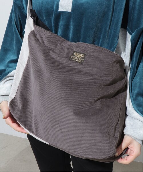 DOUBLE NAME（ダブルネーム）の「コーデュロイBIGショルダーバッグ（ショルダーバッグ・レディース・ブラック/カーキ/ベージュ・FREE）」の7枚目の写真