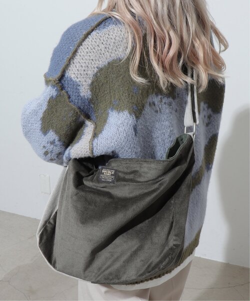 DOUBLE NAME（ダブルネーム）の「コーデュロイBIGショルダーバッグ（ショルダーバッグ・レディース・ブラック/カーキ/ベージュ・FREE）」の20枚目の写真