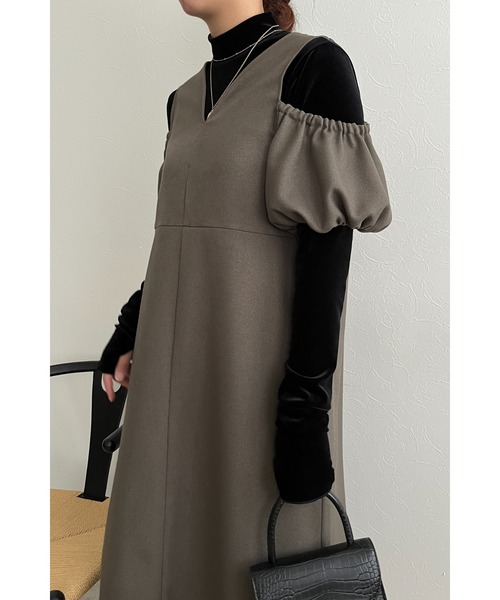 palm RICHE(ポームリシュ)の「カットベロアメロートップス(Tシャツ/カットソー・レディース・グレイッシュベージュ/ブラック/ベージュ・M)」の17枚目の写真