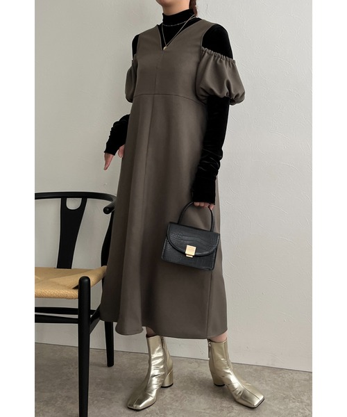 palm RICHE(ポームリシュ)の「カットベロアメロートップス(Tシャツ/カットソー・レディース・グレイッシュベージュ/ブラック/ベージュ・M)」の18枚目の写真