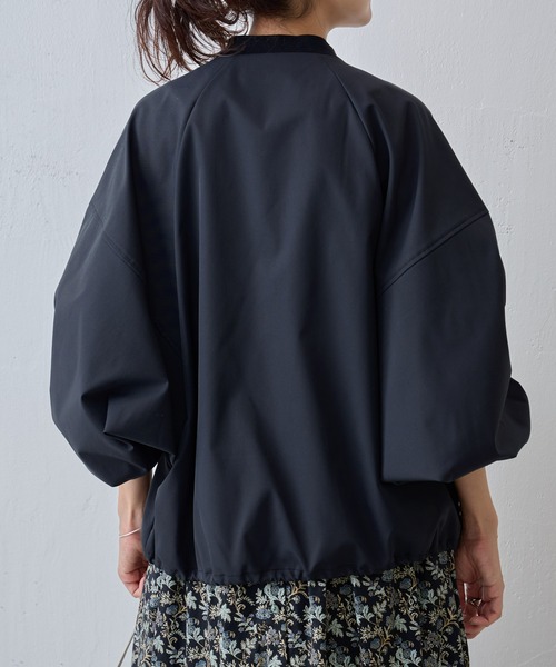 BEARDSLEY（ビアズリー）の「ドルマンボリュームブルゾン（ミリタリージャケット・レディース・ブラック/カーキ・FREE）」の10枚目の写真