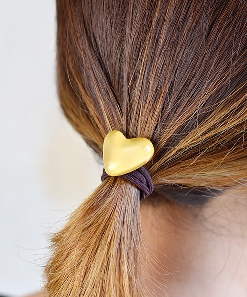 Fun & Daily（ファンアンドデイリー）の「F&D : カラーハートヘアゴム（ヘアゴム・レディース・ベージュ/パープル/アイボリー/イエロー/オレンジ/ブルー・FREE）」の14枚目の写真
