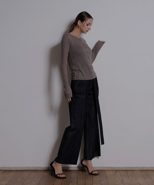 MIELI INVARIANT（ミエリインヴァリアント）の「Glitter Sheer Knit Cardigan（カーディガン/ボレロ・レディース・モカ/ベージュ系その他/ブラック・FREE）」の15枚目の写真