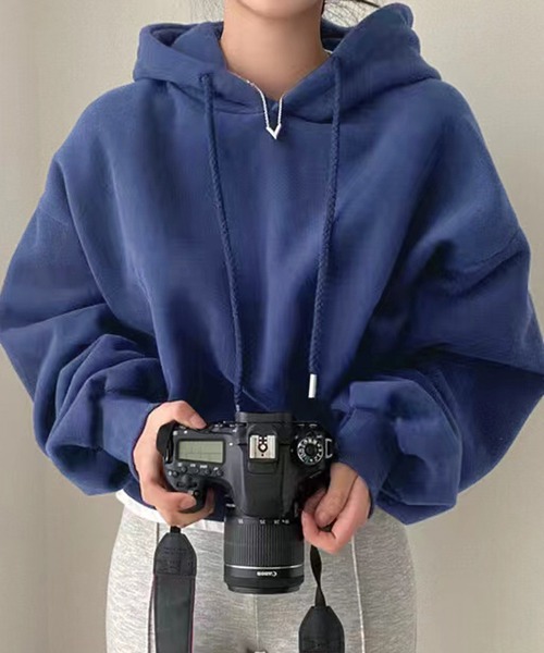 LAFFMO（ラフモ）の「ボリュームスリーブフーディー（パーカー・レディース・ダークグレー/ベージュ/グリーン/ネイビー・F）」の4枚目の写真